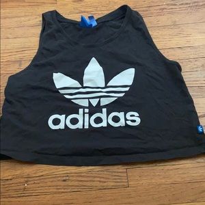 cute crop top, comfy, barely worn